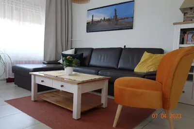 Image de Sehr Hell und Freundlich Gestaltete Ferienwohnung für 2 bis 4 Personen mit Wlan