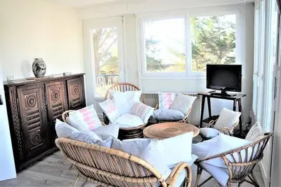 Image de Maison 5 pièces 6 à 7 personnes à 5 min à pied de la plage - WIfi, jardin, parking