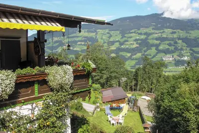 Image de Confortable appartement pour 6 personnes avec Wifi, Tv, terrasse et parking
