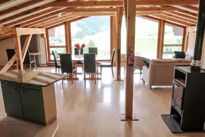 Image de Agréable appartement pour 7 personnes avec balcon, vue panoramique et parking