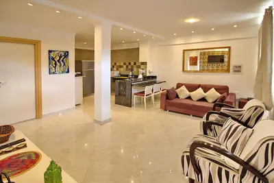 Image de Maison mitoyenne à 25 mètres de la plage de \"Vilas do Atlantico\"