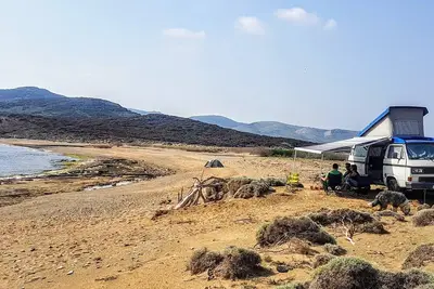 Image de Camper Classic Vw T3 Westfalia, prenez-le de l'aéroport
