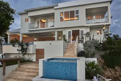 Image de Petite Paradise - Villa de luxe 4 chambres avec plage privée