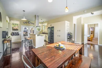 Image de Woodshop Retreat - 2000 pieds carrés à quelques minutes de la ville et du purgatoire sur 2 acres privés