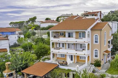 Image de Bolero Apartments / One-Bedroom Andro A2+2