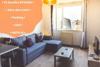 ✦T2 Douillet By Divas✦ DÉCO Etchnique✦Parking✦Wifi