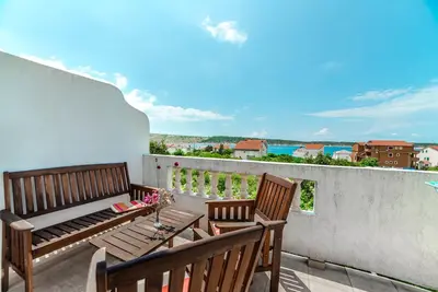 Image de One-Bedroom Apartment Jasko 3