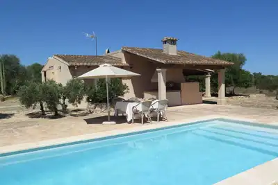 Image de Belle maison de vacances privée avec Wifi, climatisation, piscine privée, Tv et terrasse