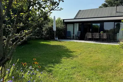 Image de Buitenplaats 16 quietly situated near forest and beach