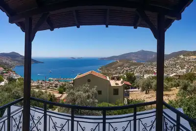 Image de Maison de vacances confortable et confortable avec une vue fantastique