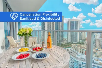 Image de Condo de luxe en face de la plage