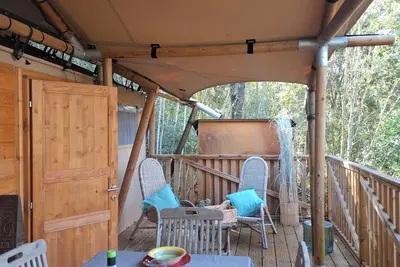 Image de Cottage dans la campagne toscane avec piscine