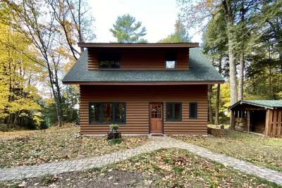 Image de Up North Gem on Diamond lake in Bayfield County, Wisconsin