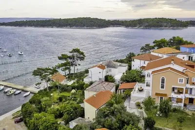 Image de Bolero Apartments / Two-Bedroom Neva A4