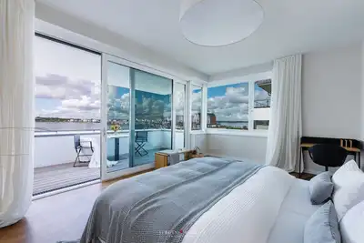 Image de Harbor Lodge: vue mer, terrasse, balcon, sauna finlandais, cheminée