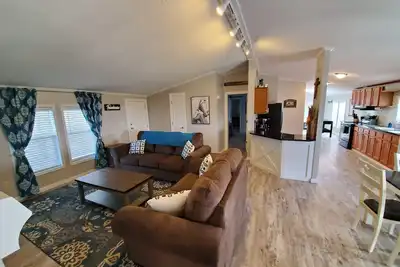 Image de Country's Edge # 2 près de la rencontre avec l'Arche!