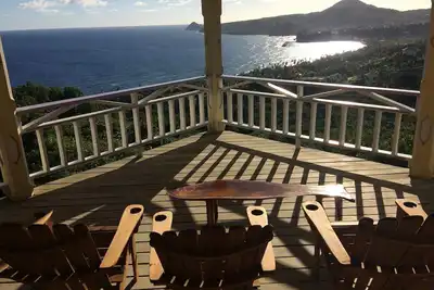 Image de Treetops Villa Guest Suite 1