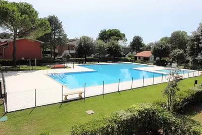 Image de Appartement de vacances avec piscine et climatisation