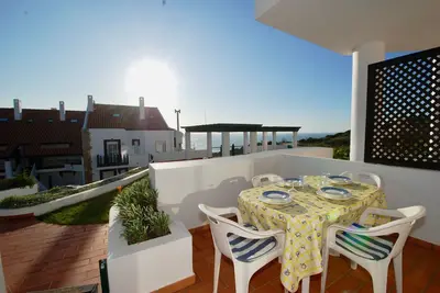 Orange - Appartement au rez de chaussée avec vue mer dans resort avec 3 piscines