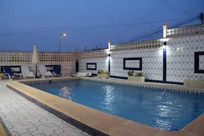 Image de Perfect 4 Bed 3 Bath Villa à Los Balcones avec piscine privée