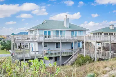 Image de C5118 August Rush. Oceanfront, 5 Bd, ascenseur, bain à remous, animaux de compagnie Ok, salle de jeux!