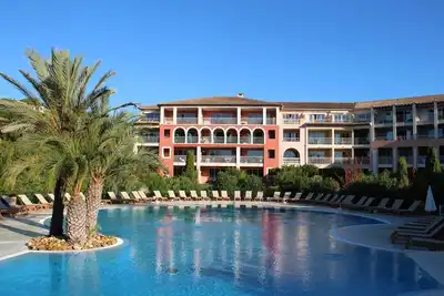 Image de T2 Proche mer et commerces Thalasso des Issambres