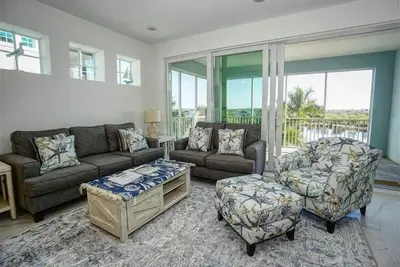 Image de Tarif Saison 1900 $. 00 Promotions Hebdomadaires / Mensuelles. . . . Magnifique Condo Vue Lagune 3 Chambres 3 Bain SITUÉ Dans Un Port Particulier Sur Le Son De L'ÎLE Anna Maria. <br>  \"Une EXPÉRIENCE Totale De Vie Dans Une Station\"! ! ! ! . . .