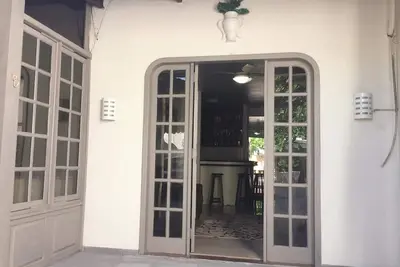 Maison de 4 chambres, piscine et barbecue dans le centre Balneário Camboriú Beach