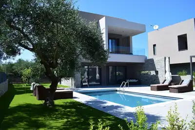 Image de Des vacances méditerranéennes à Aguacate Meliti Villa