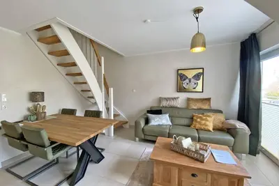 Image de Luxe avec chien sur 2 étages
