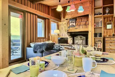 Image de Charmant Appartement Au Coeur Des Chartreux