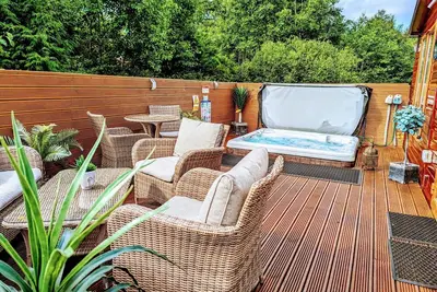 Image de Cheviot Luxury Lodge - un lodge qui peut accueillir 6 personnes dans 3 chambres