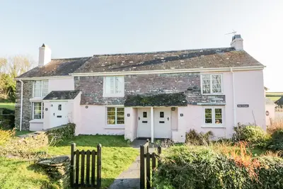 3 Rose Cottages, Polperro