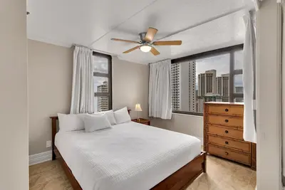 Image de Newly Remodeled Condo with Stunning Ocean Views. Free Parking/Wi-Fi