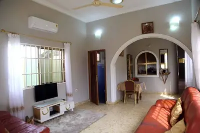 Maison Moderne Propre, Cosy Et Homely 2 Chambres