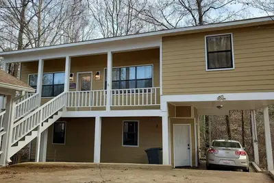 Image de Appartement privé - Moins de 6 kilomètres du campus Ole Miss