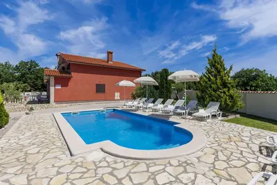 Image de Magnifique maison de vacances privée pour 12 personnes avec Wifi, piscine privée, Tv et patio
