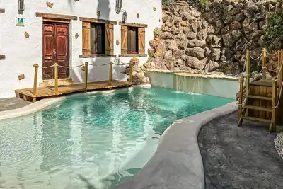 Image de Superbe maison de 2 chambres Ă Rute