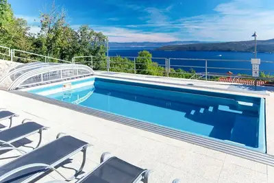 Image de Belle maison de vacances privée avec piscine privée, Wifi, climatisation, Tv et terrasse