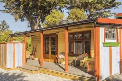 Image de Le Cottage Pohutukawa. . . . Tranquille. . . . . et insolite