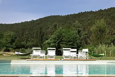 Villa / Independent home à Lucques avec 5 chambres à coucher, 10 couchages