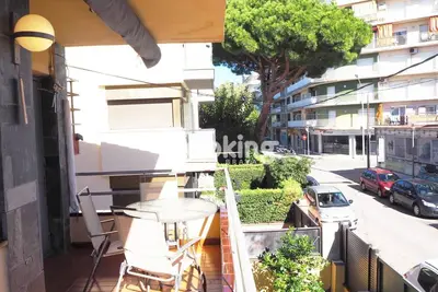 Image de Appartement RÉNOVÉ Avec Climatisation Au Centre, À 5 Minutes De La Plage