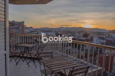 Image de Appartement Au Centre En ÉDIFICE En PREMIÈRE Ligne Avec Vue Sur La VALLÉE D'Aro