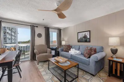 Image de Vente du Nouvel An: Ski In / Out, Wifi & Parking, SnowGuarantee * 210