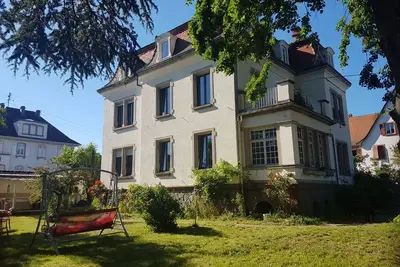 Image de Appartement 100 m² dans maison de Maître
