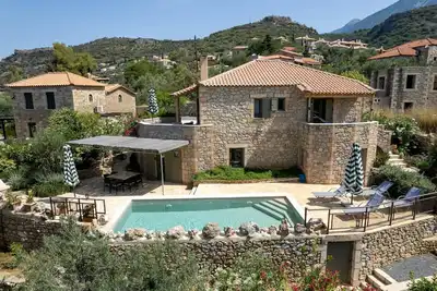 Image de Holiday home with private pool in quiet location, close to the Stoupa sandy beac