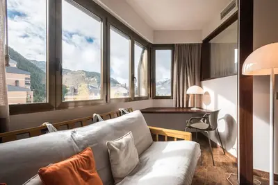 Image de Argulls de Totiaran; Grand appartement 3 chambres 7p, au pied de la piste à Baqueira