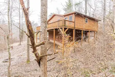 Image de Cabine éclectique à flanc de colline dans les gorges de la rivière Rouge, Ky! Wifi gratuit