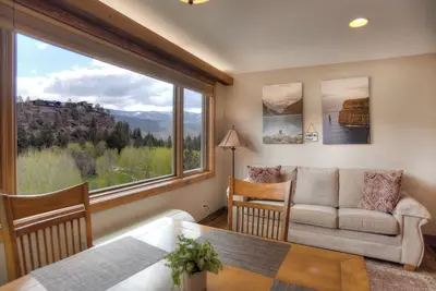 Image de Tamarron Lodge # 229 - Mtn Views - Golf - Ac / Pool / Hot Tub - Navette à ski