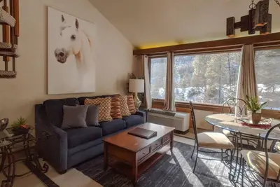 Image de Tamarron Lodge # 314 - A / C - Golf - Piscine et bain à remous partagés - Navette à ski